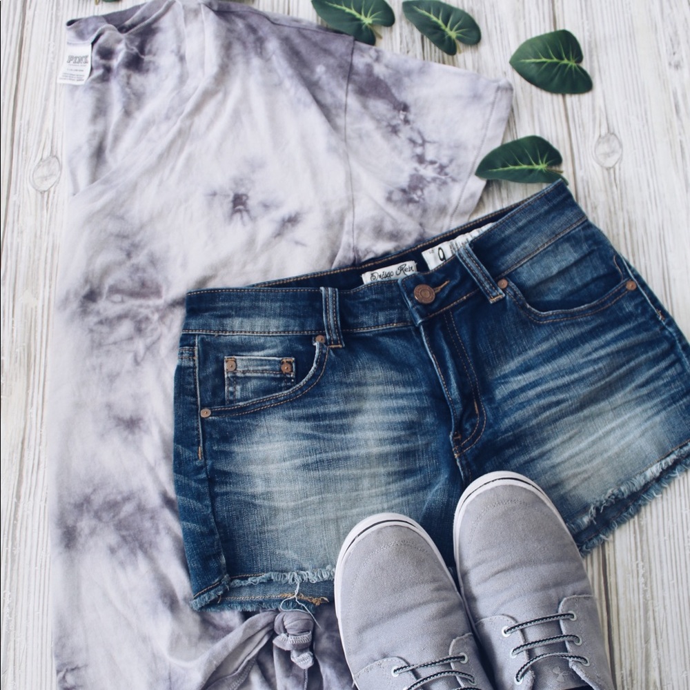 VS Pink tie dye top